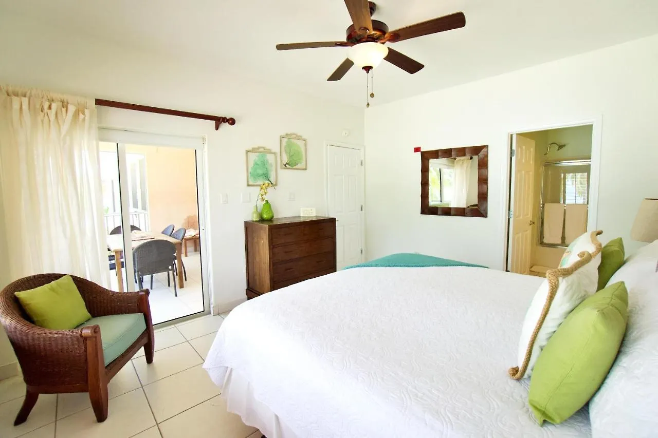 7 Up Condo At Kaibo Kai Driftwood Village 0*,  Cayman Islands