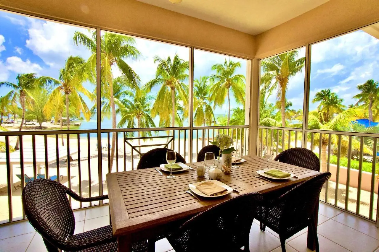 7 Up Condo At Kaibo Kai Driftwood Village 0*,  Каймановы острова